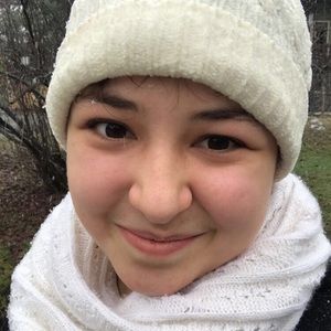 Meet your Posher, Akira